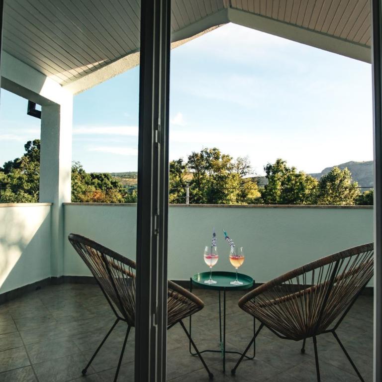 Villa Draga - Three-Bedroom Villa - 15