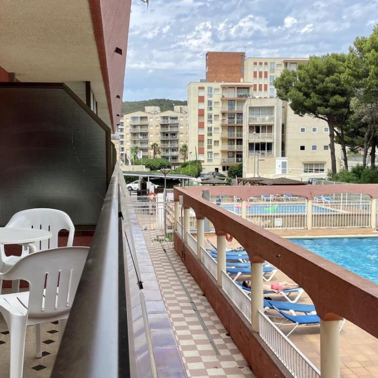 Salles Beach 05 - Apartment with Sea View - 1