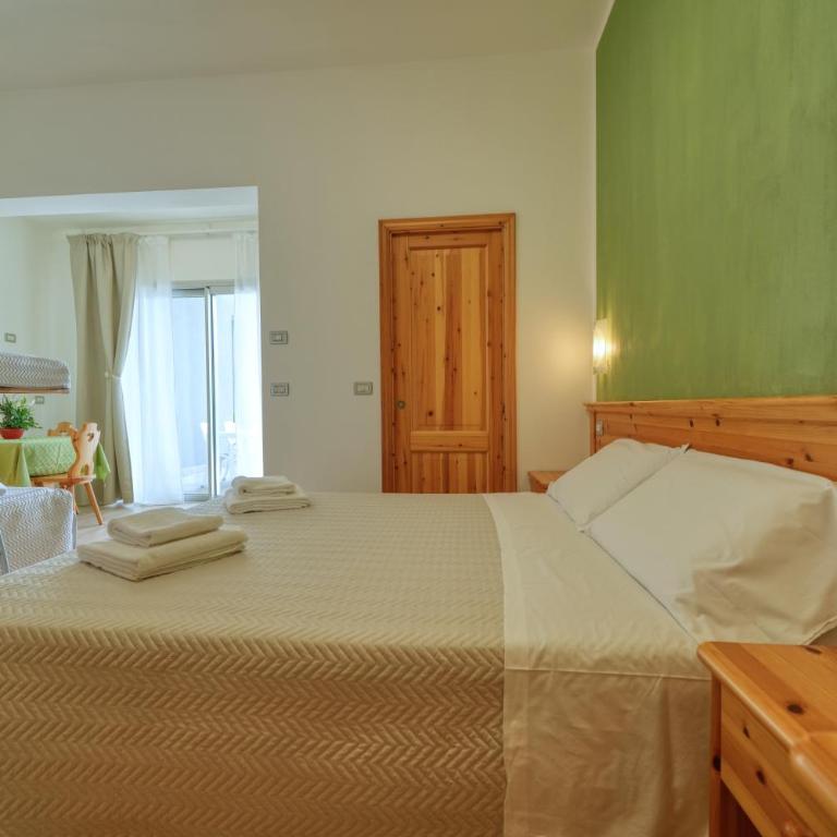 Camere da Mirella - Camera Matrimoniale con Terrazza - 3