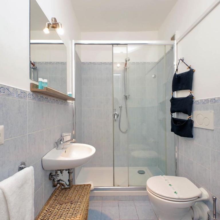 Cozy Merulana - Appartamento con 2 Camere da Letto - 26