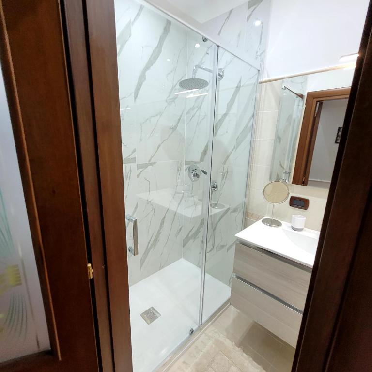 Perry Home - Two-Bedroom Apartment - 11