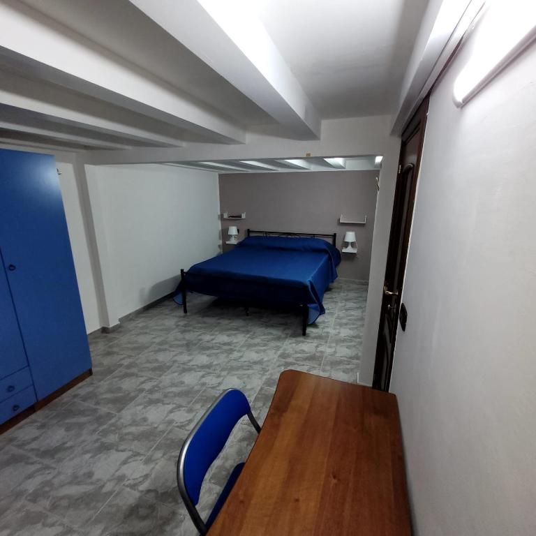 Perry Home - Three-Bedroom Apartment - 20