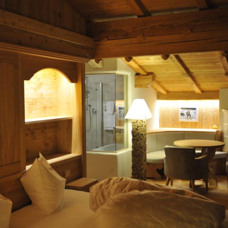 Dorfhotel Beludei - Suite Deluxe con Balcone - 2