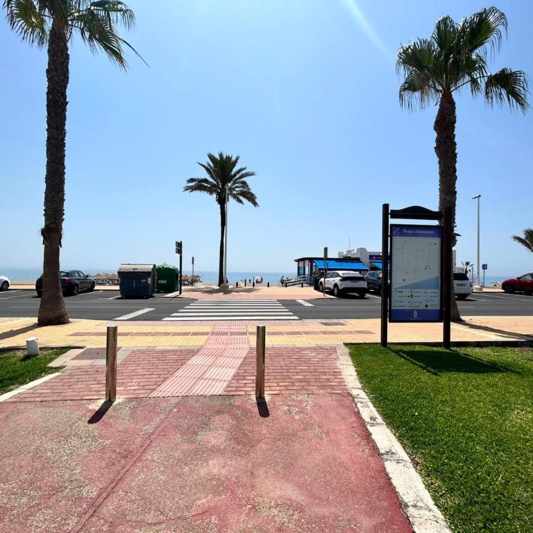 Casa Manuela frente al Mar - Four-Bedroom House - 5
