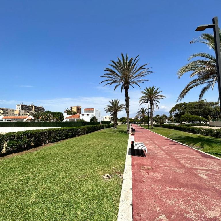 Casa Manuela frente al Mar - Four-Bedroom House - 27