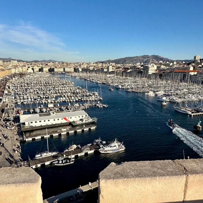 Lou Paseo : Appartement Brocante centre historique - Two-Bedroom Apartment - 45