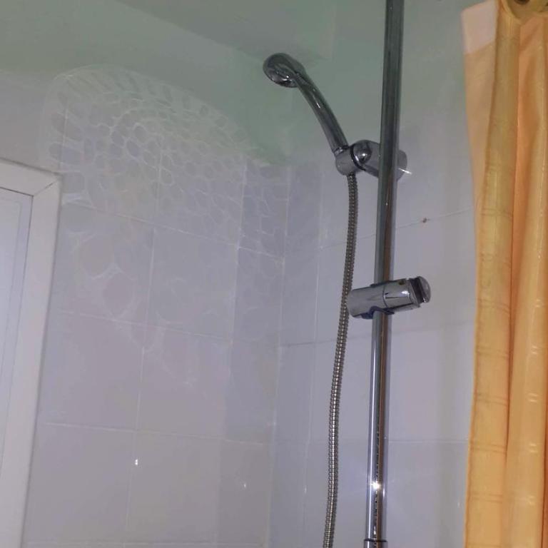 Girona Centro 7pax (3º) Parking* Car,Moto,Bike - Apartamento - 24