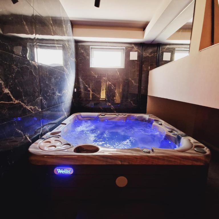 Mystique Spa Apartment - Two-Bedroom Apartment - 8