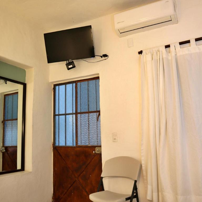 HOTEL OLAS ALTAS BUCERIAS - Habitación Doble Económica - 9