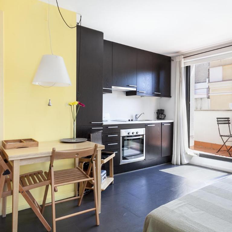 Inside Barcelona Apartments Esparteria - Studio with Terrace - 6