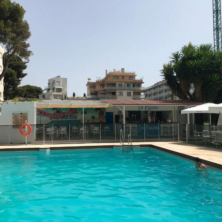 Benalmadena Alay Pool & Beach - Apartment with Terrace - 7