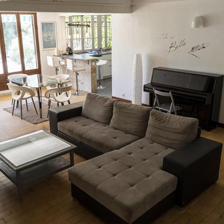 Charmant Rez de Villa climatisé rénové, 90m2 avec parking - Apartment mit 2 Schlafzimmern - 31