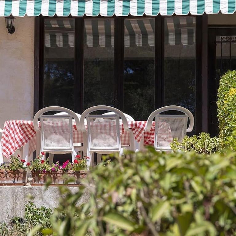 Charmant Rez de Villa climatisé rénové, 90m2 avec parking - Apartment mit 2 Schlafzimmern - 36