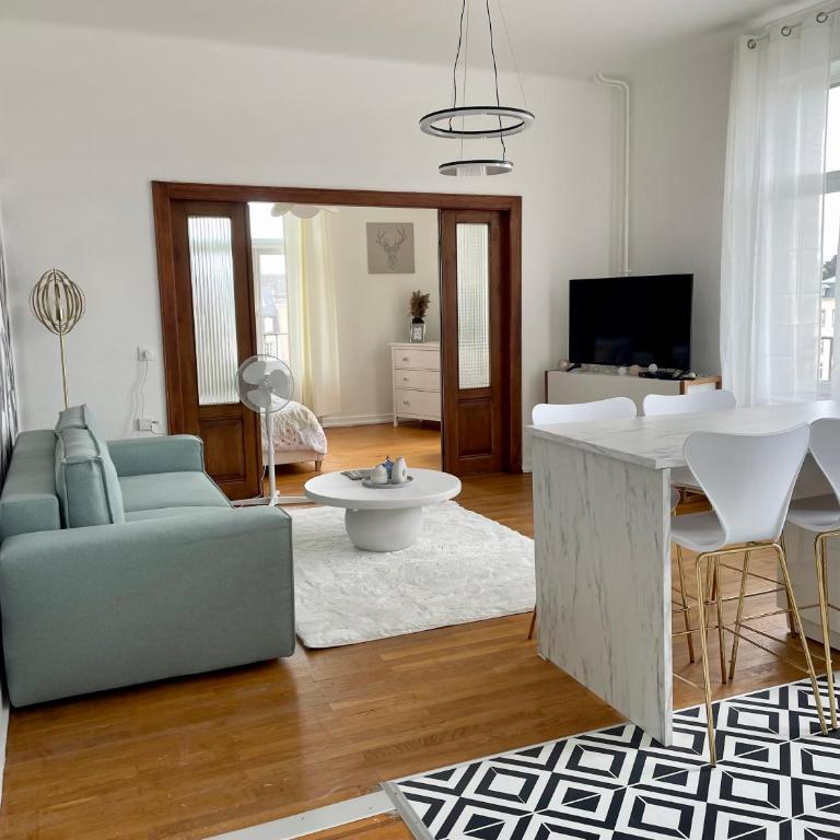Nid urbain Colmarien - 4 personnes - garage - Apartment mit 1 Schlafzimmer - 7