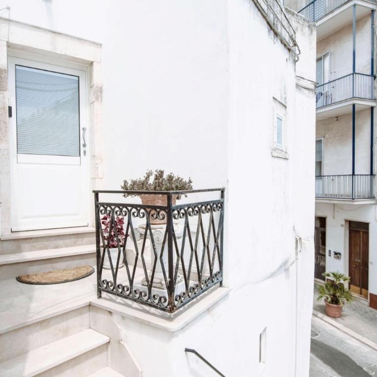Casa Vacanze Cisternino alcova nel centro storico - Casa con 1 Camera da Letto - 8