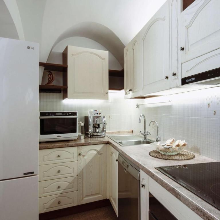 Casa Vacanze Cisternino alcova nel centro storico - Casa con 1 Camera da Letto - 7