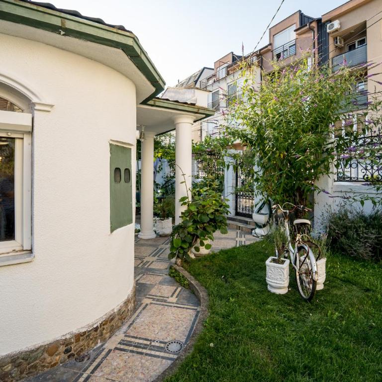 French House - Vila sa 2 Spavaće Sobe i Pogledom na Vrt - 36