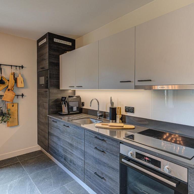 White Pearl A05, Alpes Agency, Central Chamonix, Sleeps 4 to 6 - Appartement 2 Chambres - 5