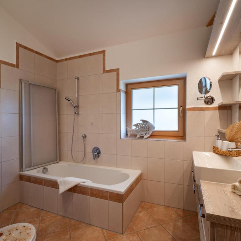 Landhaus Manzl - Apartment mit Blick auf die Berge - 11