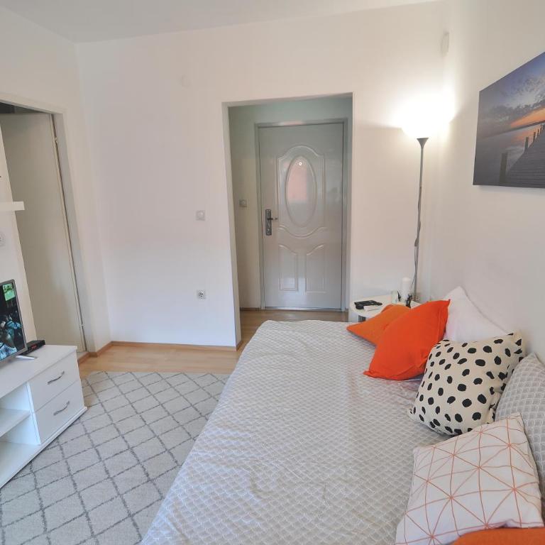 Charming studio near downtown - Studio - 19