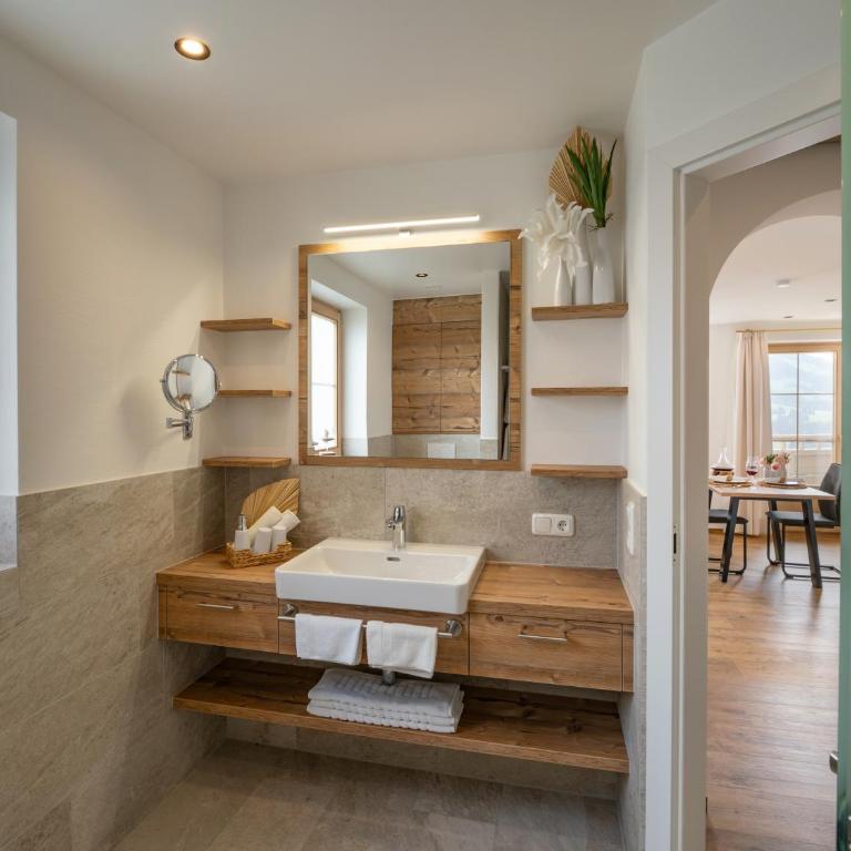 Landhaus Manzl - Apartment mit Blick auf die Berge - 9