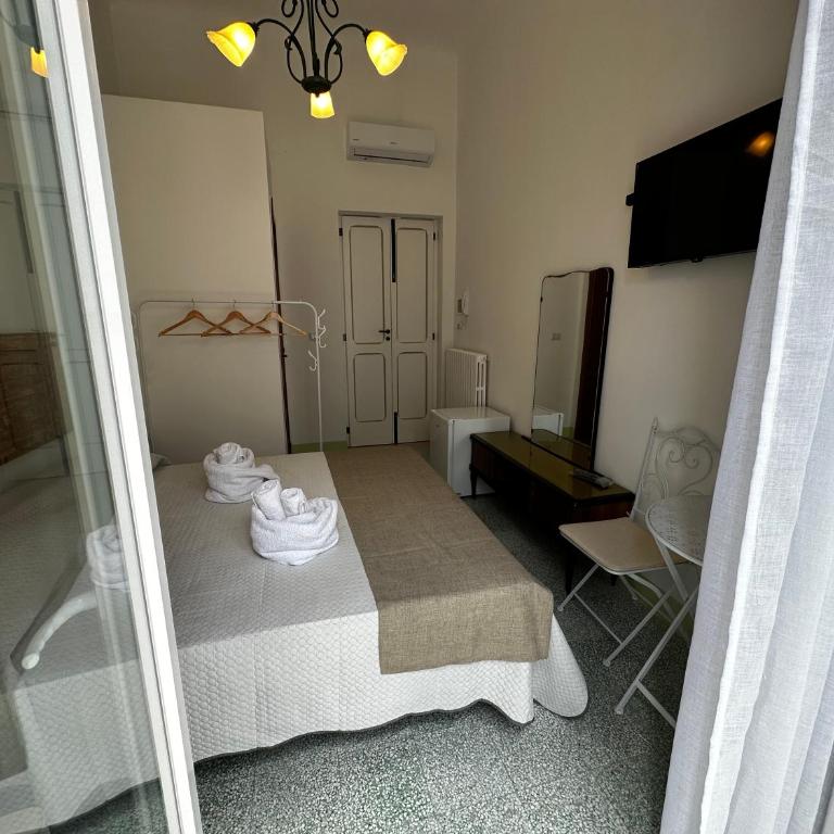 le stanze di galloLizio - Camera Matrimoniale con Bagno Privato - 3