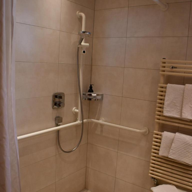 Villa Marwa - eine Ruheoase im Grünen - Großes Doppelzimmer - 15