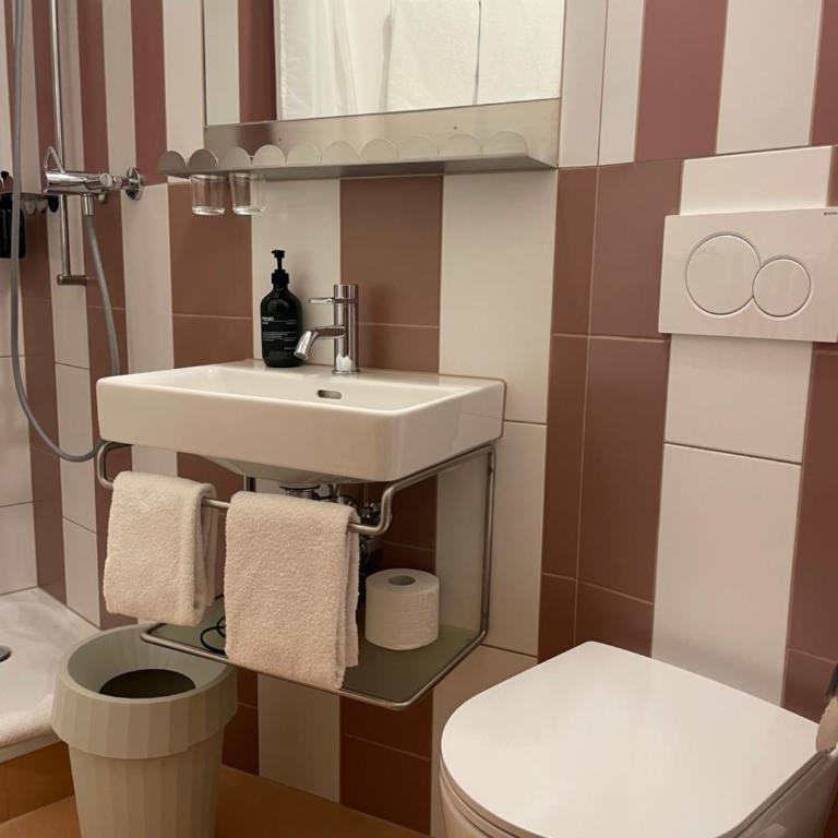 Hotel Adler Garni - Basic Doppelzimmer - 11