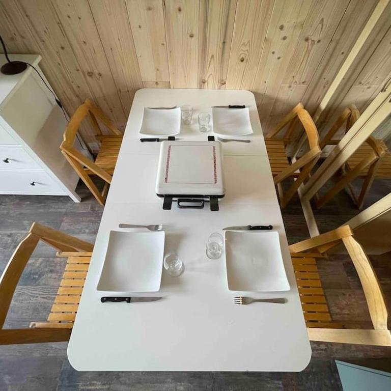 Studio refait à neuf avec balcon - Famille - Parking couvert - Estudio con vistas a las montañas - 7