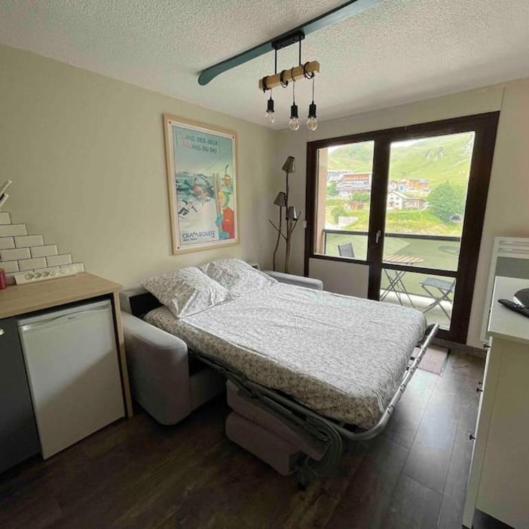 Studio refait à neuf avec balcon - Famille - Parking couvert - Estudio con vistas a las montañas - 10