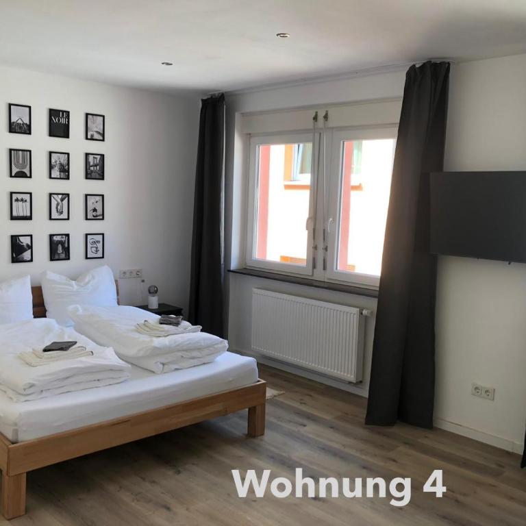 Zentrale Innenstadt-Wohnung - Apartment 4 with Rooftop Terrace - 10