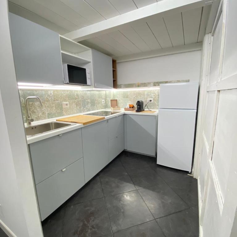 Loft Torlonia - One-Bedroom Apartment - 15