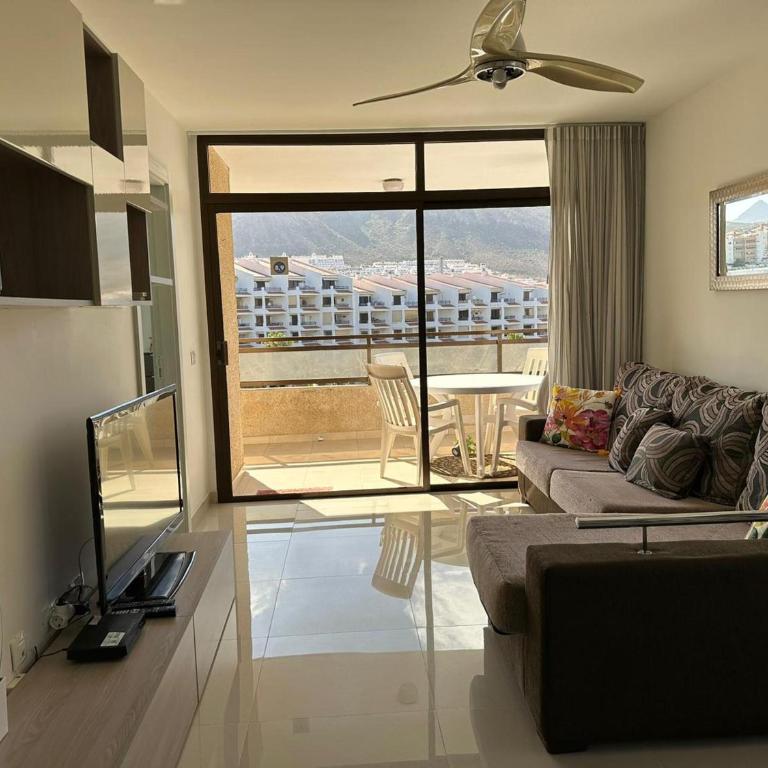 IKI Black Los Cristianos - Apartamento de 2 dormitorios - 2