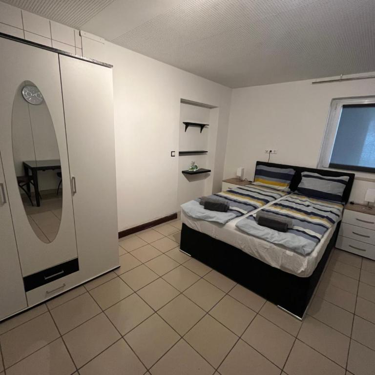 Santa Lucia Apartments - Einzelzimmer mit Bad - 5
