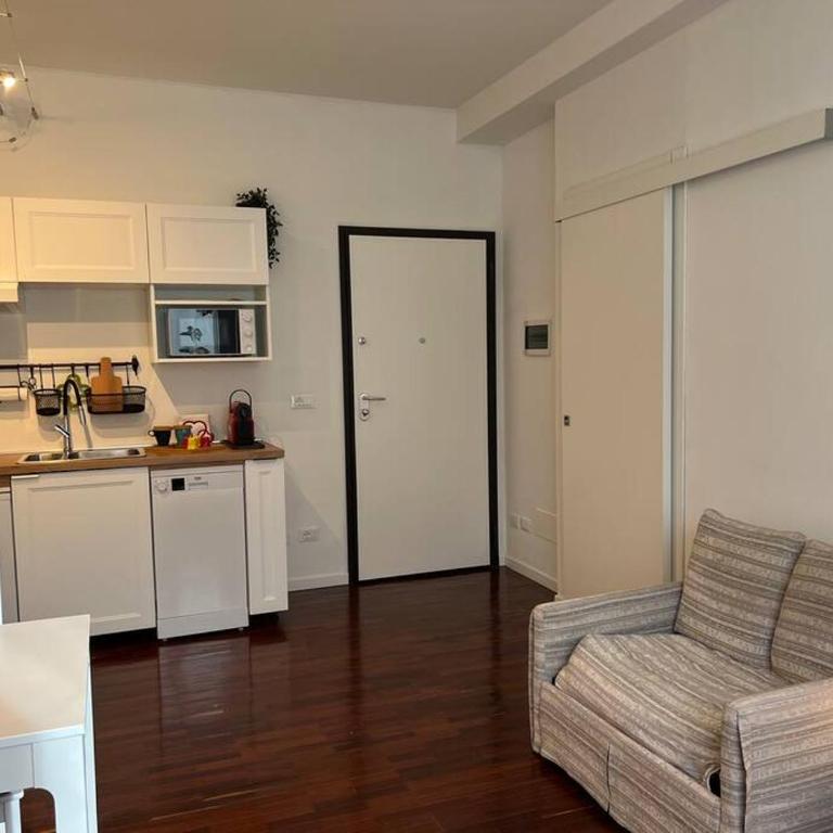 "GIULIFOR" - Zona Indipendenza - Risorgimento - One-Bedroom Apartment No2 - 11