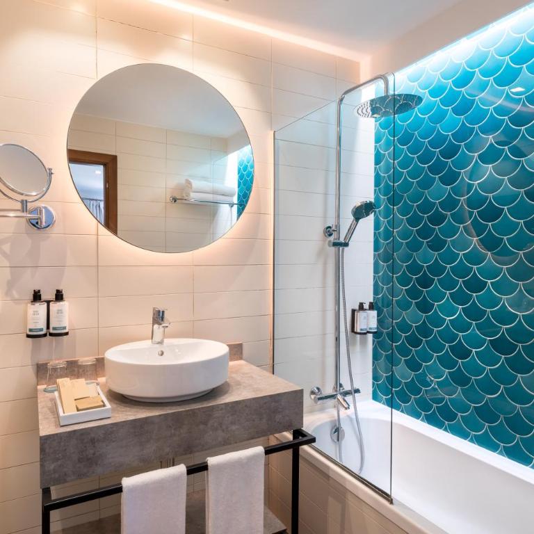 Occidental Pueblo Acantilado - Habitación Doble Superior con vistas a la piscina - 1 o 2 camas - 5