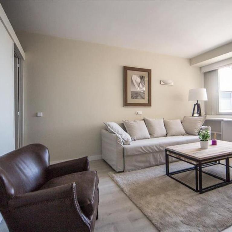 Colon Suites - Apartamento de 1 dormitorio - 2