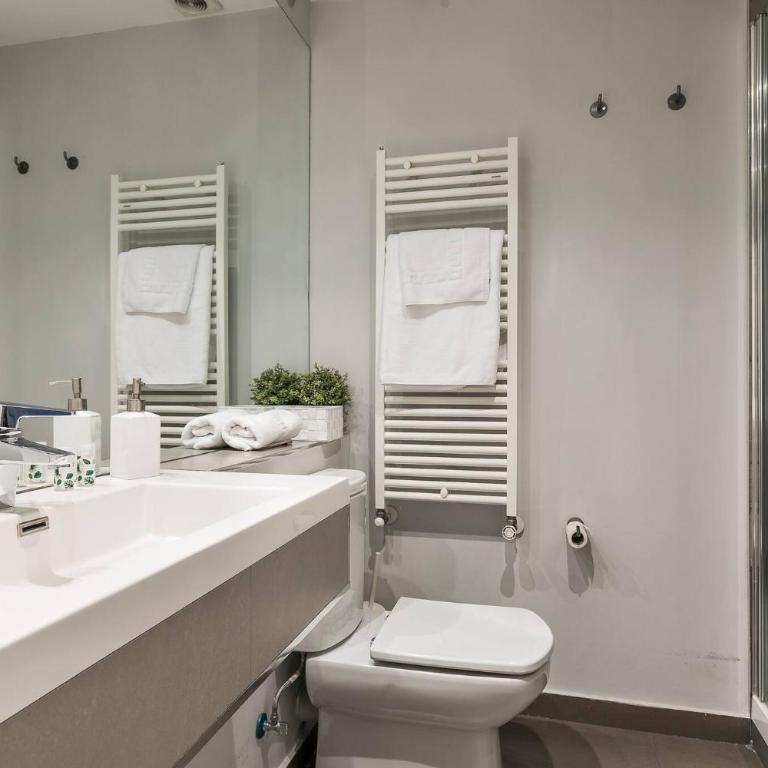 Castellana Suites - Deluxe Apartment - 14