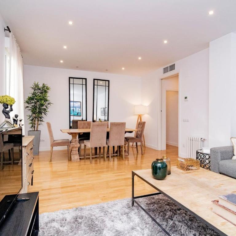 Juan Bravo Suites - Deluxe Apartment - 1