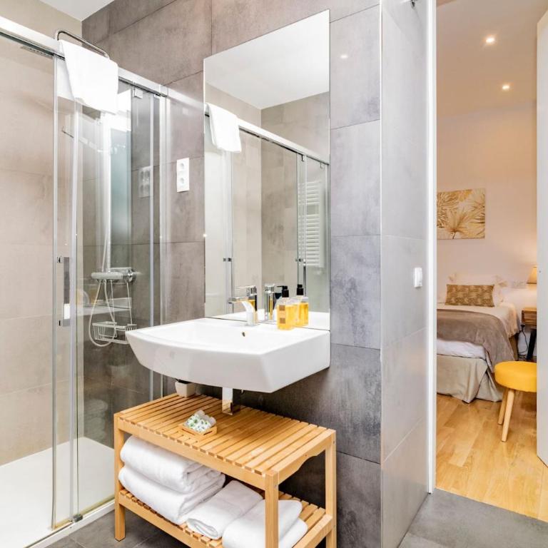 Juan Bravo Suites - Deluxe Apartment - 24