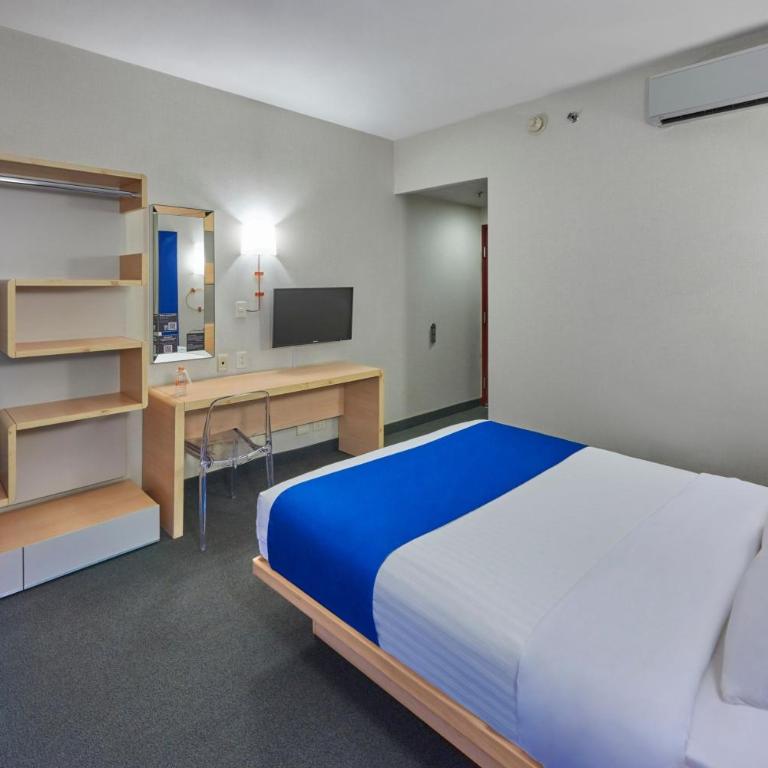 City Express Plus by Marriott Ciudad de México Reforma El Ángel - Queen Room - 4
