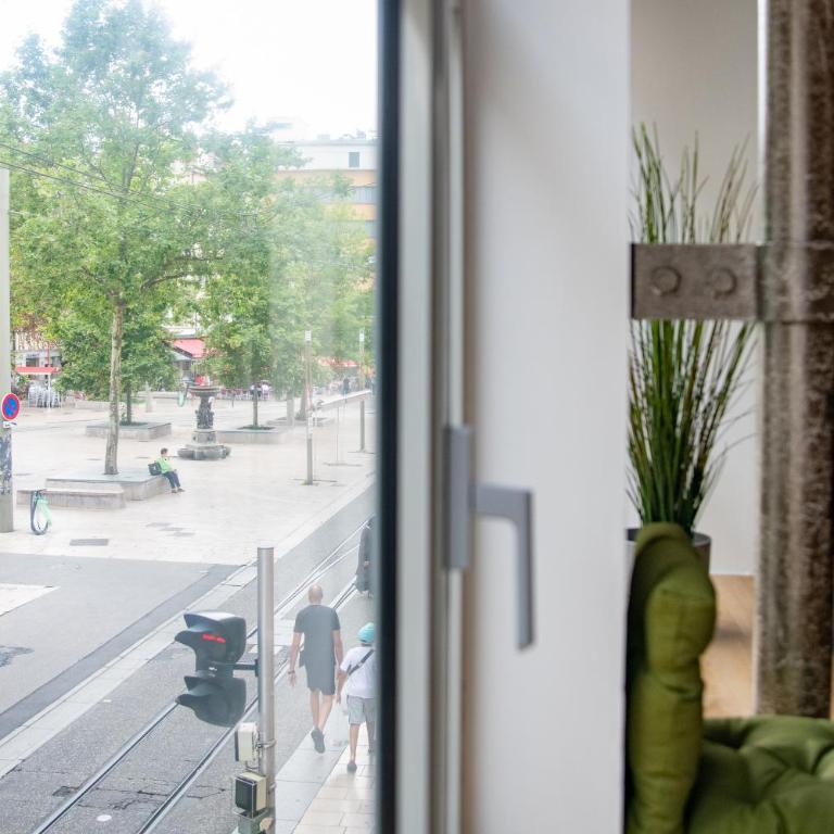 LA FABRIQUE - Centre ville - Climatisation - Appartement 1 Chambre - 16
