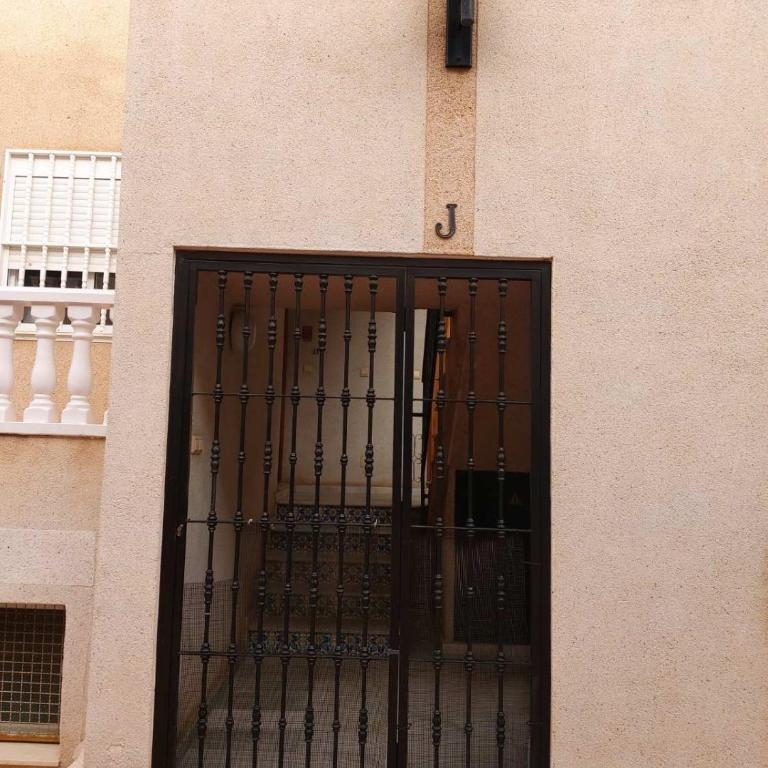 Nice studio,10 min to Del Cura beach with swim.pool - Studio Apartment - 21