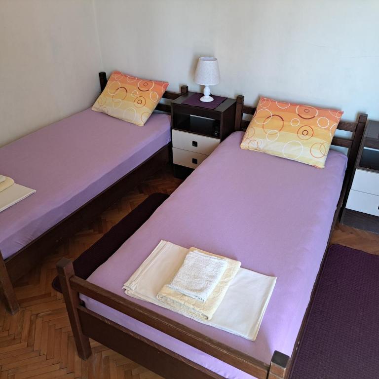 Marko Apartments - Niskobudžetna Dvokrevetna Soba sa Bračnim Krevetom - 1