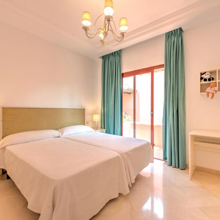 Luxury penthouse in Jardines de Don Carlos - Three-Bedroom Apartment - 18