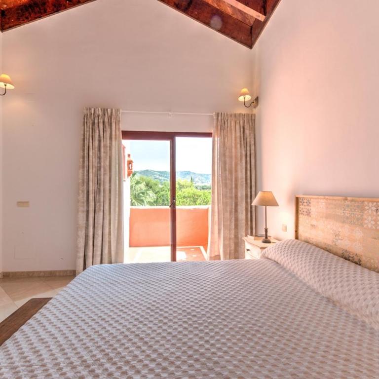 Luxury penthouse in Jardines de Don Carlos - Three-Bedroom Apartment - 16