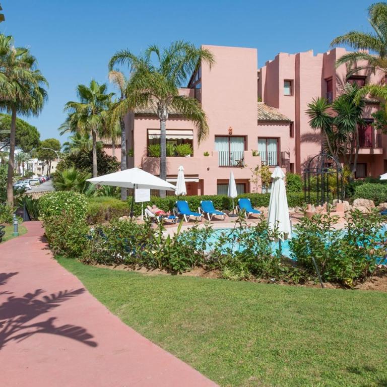 Luxury penthouse in Jardines de Don Carlos - Three-Bedroom Apartment - 9