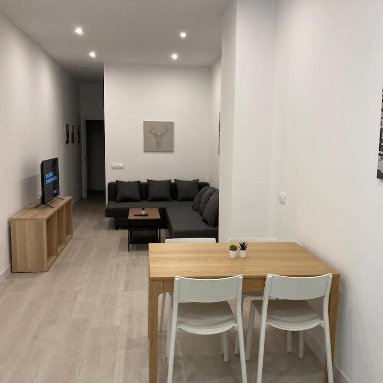 Matadero Apartments 2 - Two-Bedroom Apartment - 2