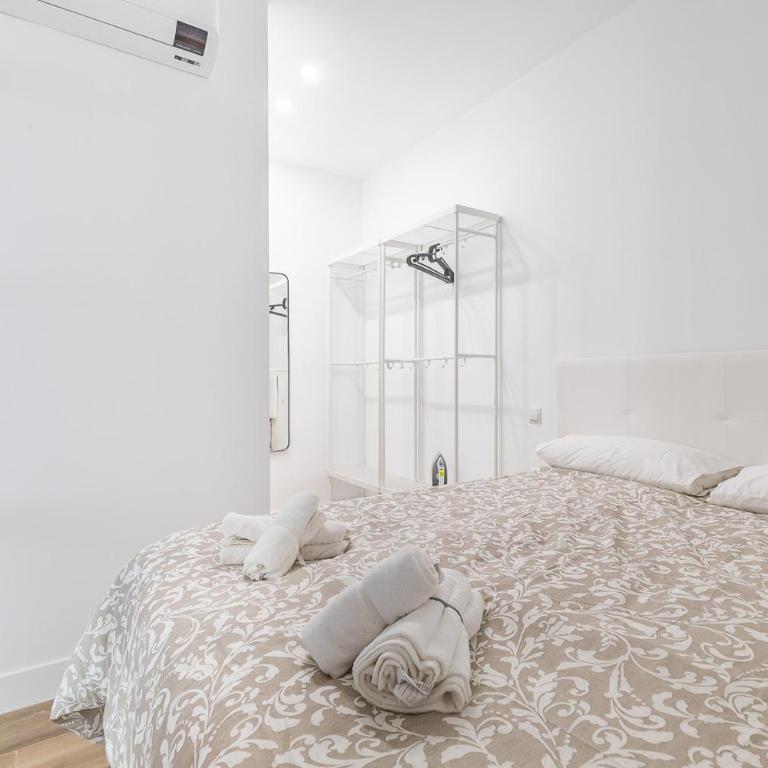 Arturo Soria Apartments1 - One-Bedroom Apartment - 9