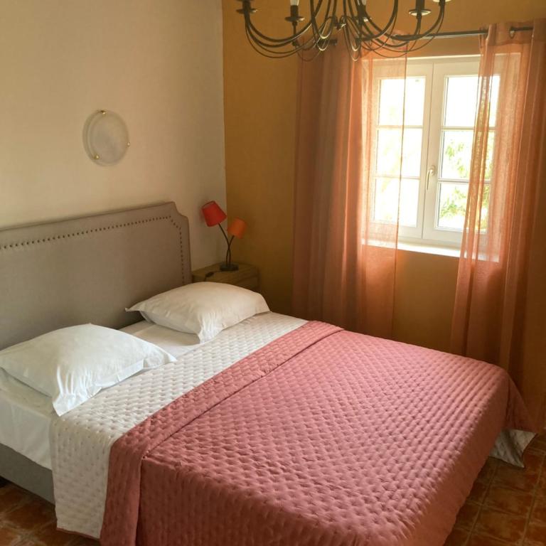 Le Logis des Remparts à l'intérieur de la Cité médiévale, Jardin privé, Parking inclus - Ferienhaus - 16